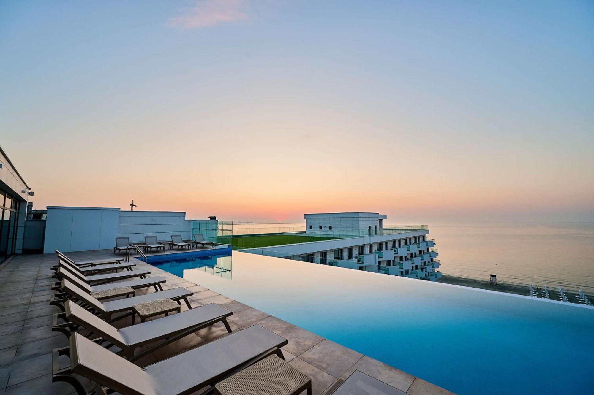 Alma Apartment In Infinity Beach Resort - Parking ママイア エクステリア 写真