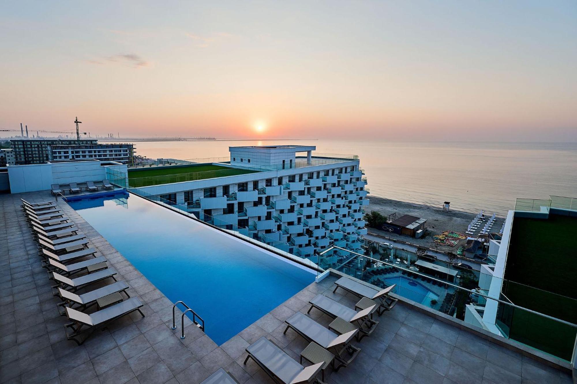 Alma Apartment In Infinity Beach Resort - Parking ママイア エクステリア 写真